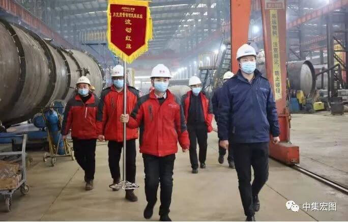 宏图公司三个班组荣获月度质量管理优胜班组流动红旗 (1)